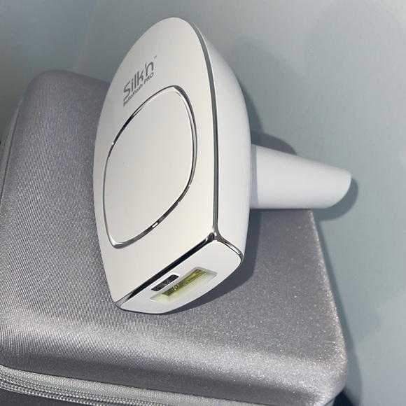 Silk’n BellaFlash Pro IPL Laser Permanent Hair Removal System Device Women Men - Picture 10 of 16